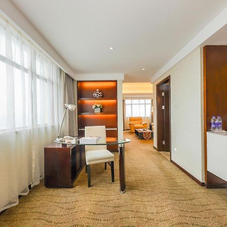 Zhengzhou Yuehai Hotel Εξωτερικό φωτογραφία