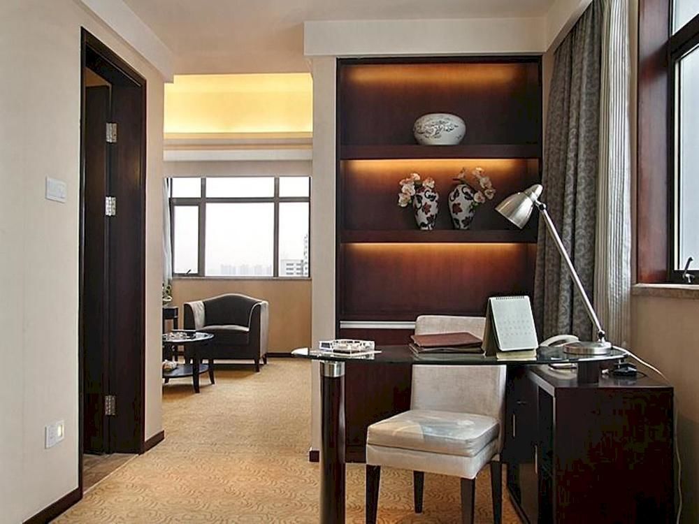 Zhengzhou Yuehai Hotel Εξωτερικό φωτογραφία